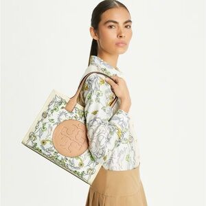 ~*NWT*~ TB Small Meadow Fields Tote